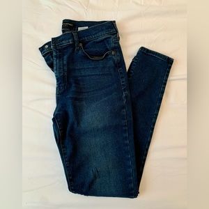 Banana Republic Skinny Fit Stretchy Jeans Size 6